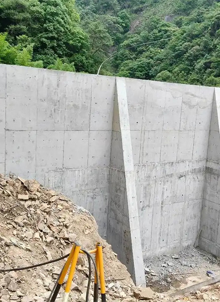 蚌埠五河县重力式挡土墙